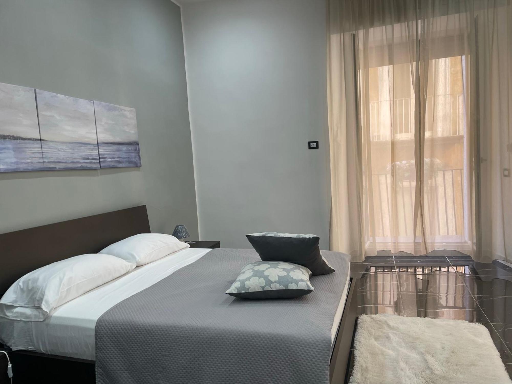 Ludben House Hotel Наполи Екстериор снимка